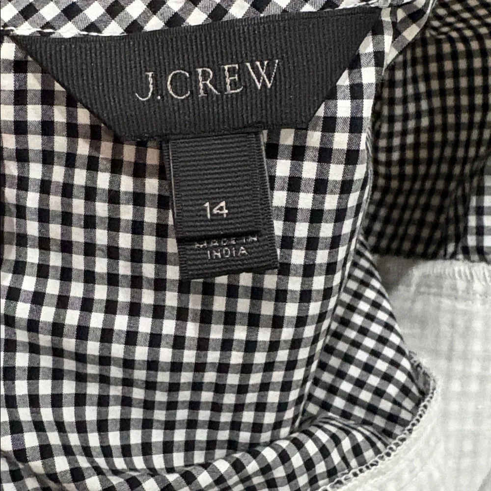 Classic black and white gingham dress from J. Crew. Size 14. Has pockets